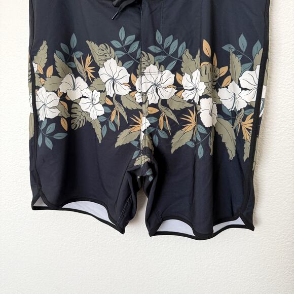 [Old Navy] Black Floral Print Built-In Flex Board Shorts Swim Trunks NWT Size 38 - Picture 6 of 11